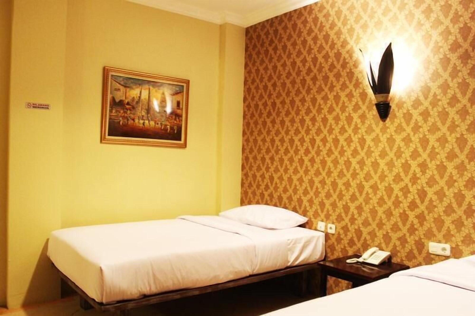 Twins Hotel Jakarta Exterior photo
